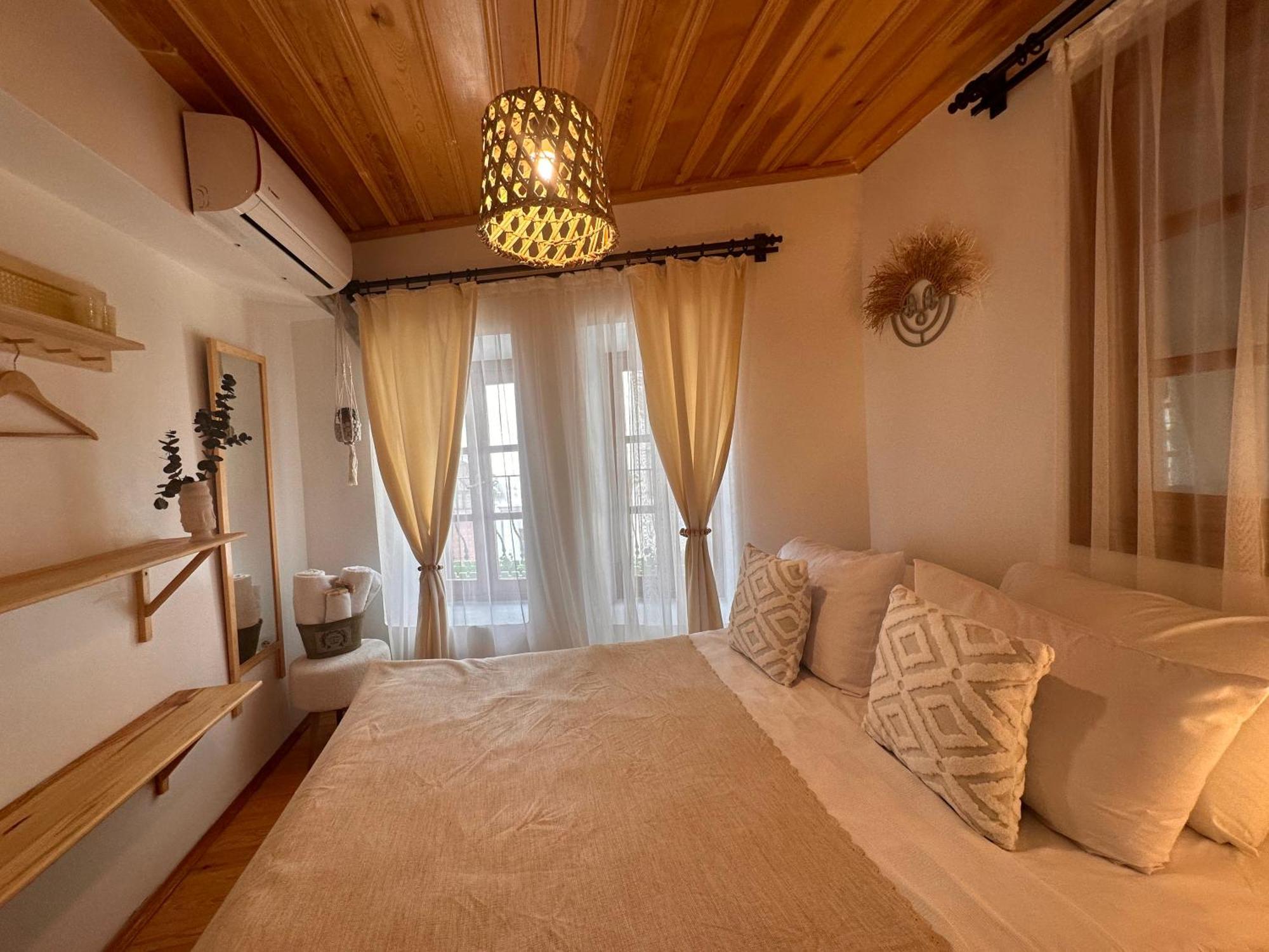 Hanole Guest House Ayvalik Exterior photo